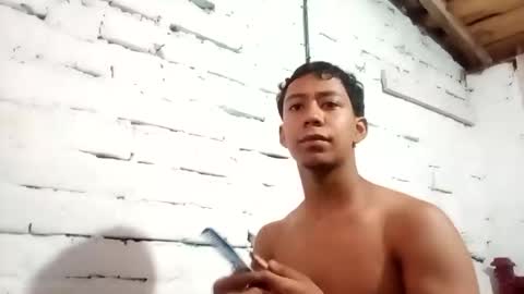 Snapshot of snoobmaster777 chatting on March 27, 12:27 pm Snoob Master 777 online show from March 27, 12:27 pm