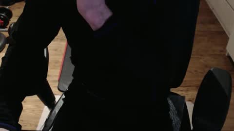 Snapshot of snooze85 chatting on February 14, 6:54 am Cbt-Slave online show from February 14, 6:54 am