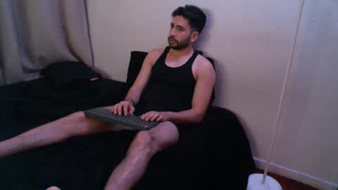 Snapshot of snow92jake chatting on December 20, 7:26 am snow92jake online show from December 20, 7:26 am