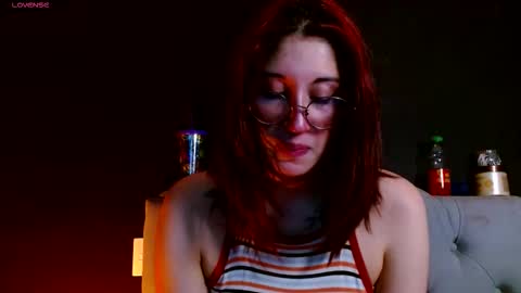 Snapshot of snow_baall chatting on February 26, 6:12 am IG OF red moonn online show from February 26, 6:12 am