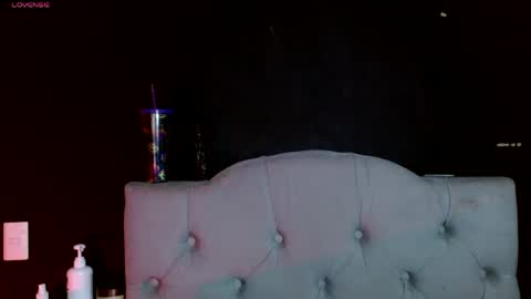 Snapshot of snow_baall chatting on June 4, 5:35 am IG OF red moonn online show from June 4, 5:35 am
