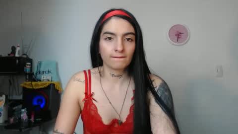 Snapshot of snow_sweet chatting on March 25, 7:47 am snow_sweet online show from March 25, 7:47 am