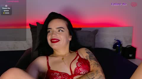 Snapshot of snow_white_19 chatting on July 9, 5:28 pm snow white 19 online show from July 9, 5:28 pm
