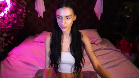 snow_whiteeex online show from October 27, 6:39 am