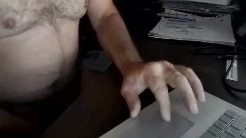 watchmecum online show from November 26, 8:59 am