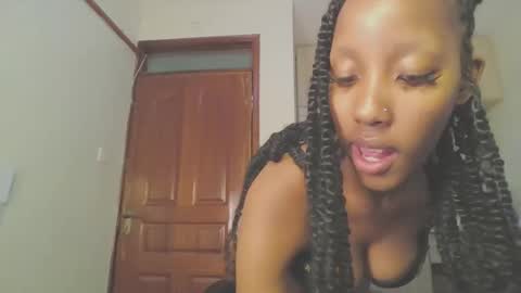 snowfox254 online show from March 13, 6:47 pm