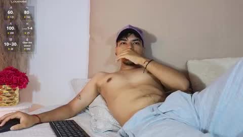 Snow online show from November 4, 1:10 pm