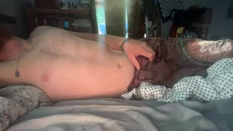 Snapshot of snowtrooper888 chatting on June 21, 1:35 pm snowtrooper888 online show from June 21, 1:35 pm