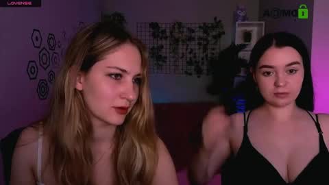 so_hot_rosalie online show from June 8, 7:14 pm