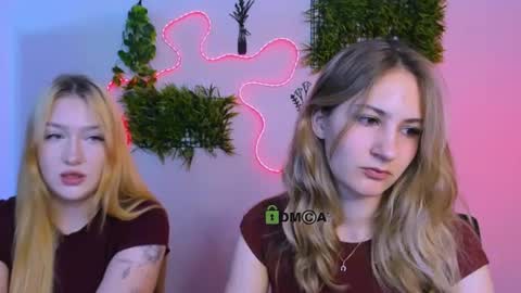 so_hot_rosalie online show from July 8, 7:18 pm