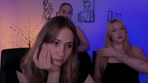 so_hot_rosalie online show from July 16, 7:09 pm