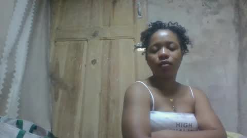 Snapshot of soamanaperina chatting on October 14, 7:09 am soamanaperina online show from October 14, 7:09 am
