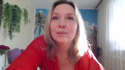 Snapshot of soaring_love chatting on February 26, 10:58 am Masha online show from February 26, 10:58 am