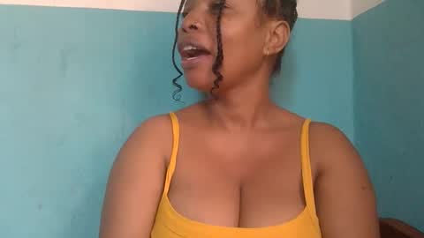 Snapshot of soayh89 chatting on March 23, 7:45 am soayh89 online show from March 23, 7:45 am