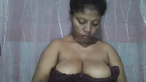 Snapshot of soayh89 chatting on April 3, 4:49 pm soayh89 online show from April 3, 4:49 pm