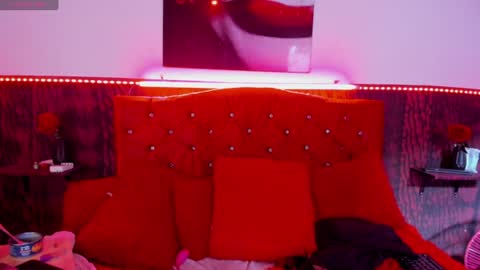 Snapshot of sobigcurvy44 chatting on July 14, 8:14 pm leidy online show from July 14, 8:14 pm