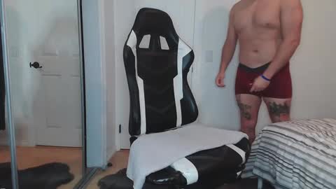 Snapshot of soc1908 chatting on December 31, 8:48 am soc1908 online show from December 31, 8:48 am