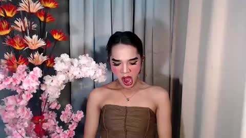 Snapshot of soffy_seductivexx chatting on March 5, 5:31 pm open for pvt online show from March 5, 5:31 pm