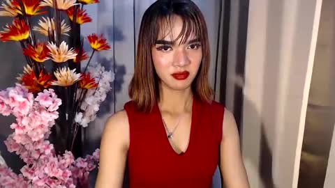 Snapshot of soffy_seductivexx chatting on March 6, 5:53 pm open for pvt online show from March 6, 5:53 pm