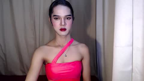 Snapshot of soffy_seductivexx chatting on March 29, 2:11 am open for pvt online show from March 29, 2:11 am