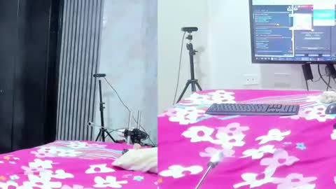 sofi_boll25 online show from July 27, 3:13 am