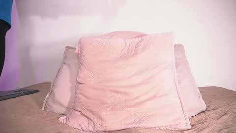 Snapshot of sofi_decker chatting on September 22, 3:08 am Sofia online show from September 22, 3:08 am