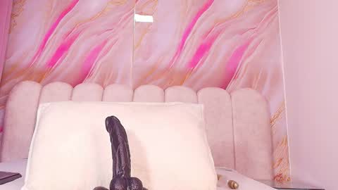 Sofia online show from February 10, 3:10 am