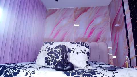 Snapshot of sofi_decker chatting on March 13, 3:24 am Sofia online show from March 13, 3:24 am