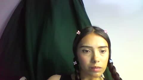 Snapshot of sofi_ki chatting on September 22, 5:20 am sofi_ki online show from September 22, 5:20 am