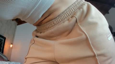 Snapshot of sofi_moreno chatting on October 15, 11:21 am Sofi online show from October 15, 11:21 am