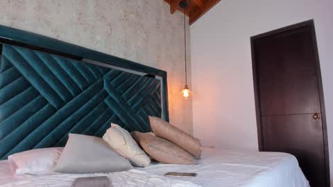 Snapshot of sofi_moreno chatting on December 3, 11:19 am Sofi online show from December 3, 11:19 am