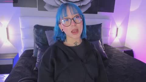 Snapshot of sofi_sp chatting on October 6, 11:40 am sofi_sp online show from October 6, 11:40 am