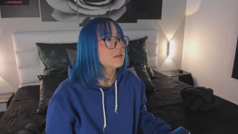 sofi_sp online show from November 6, 11:33 am