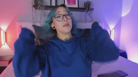 sofi_sp online show from January 19, 11:36 am