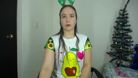  LAURA SOFIA  online show from December 20, 9:05 am