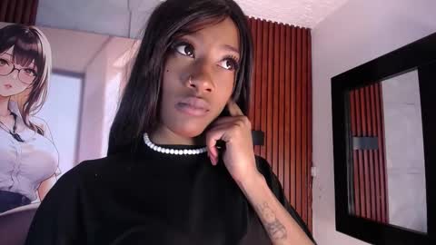 Snapshot of sofi_thomas_ chatting on March 17, 11:02 am Sofia online show from March 17, 11:02 am