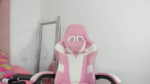 Snapshot of sofia1candyht chatting on March 20, 10:36 pm SOFIA online show from March 20, 10:36 pm