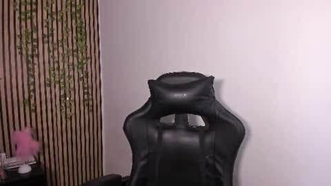 Skarlett online show from July 17, 6:57 pm