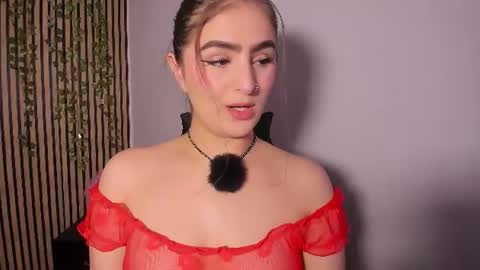 Skarlett online show from August 3, 4:00 pm