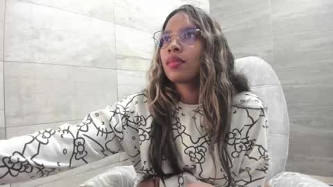 Snapshot of sofia86379 chatting on March 10, 10:02 pm sofia86379 online show from March 10, 10:02 pm