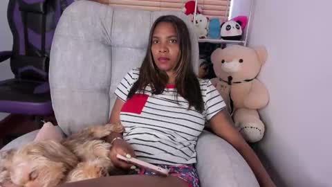 Snapshot of sofia86379 chatting on December 3, 10:19 pm sofia86379 online show from December 3, 10:19 pm