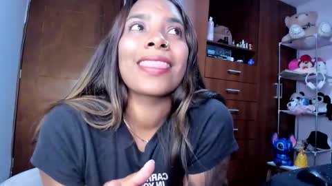 Snapshot of sofia86379 chatting on March 14, 1:34 am sofia86379 online show from March 14, 1:34 am