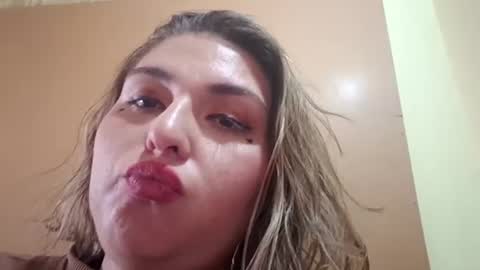 Snapshot of sofia__bella chatting on June 11, 6:50 pm Sofia bella online show from June 11, 6:50 pm