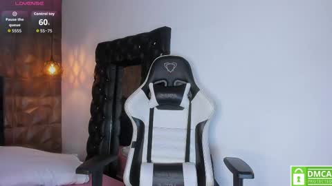 Sofia online show from October 11, 11:47 pm