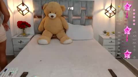 Snapshot of sofia_burman chatting on September 21, 8:54 pm Sofi online show from September 21, 8:54 pm