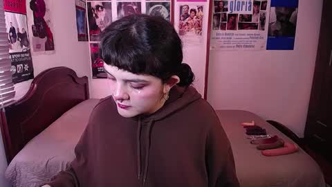 Snapshot of sofia_coolle chatting on February 25, 1:21 pm Sofi online show from February 25, 1:21 pm