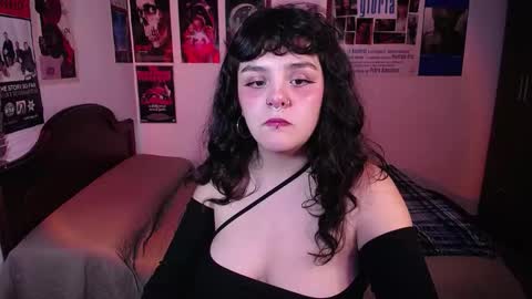 Snapshot of sofia_coolle chatting on March 25, 10:27 pm Sofi online show from March 25, 10:27 pm