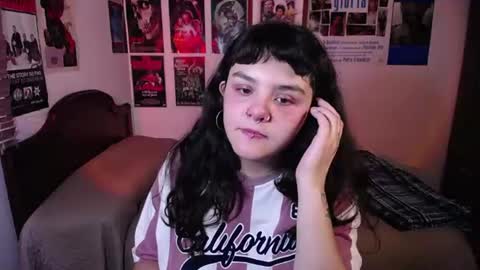 Sofi online show from June 26, 2:21 pm