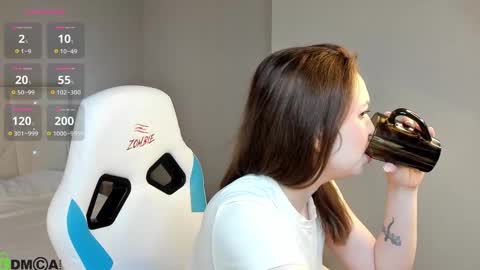 Snapshot of sofia_gaze chatting on March 30, 2:45 am Sofia Gaze online show from March 30, 2:45 am