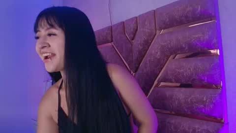 sofia gomes online show from March 26, 12:00 pm